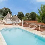 Magnificent Stefano's Trulli Villa *
