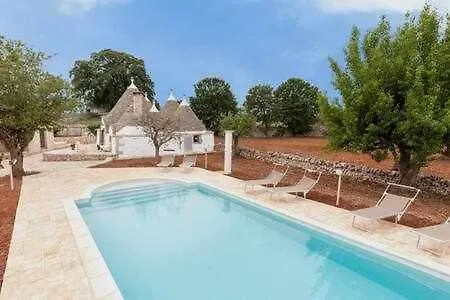 Villa Magnificent Stefano's Trulli Cocolicchio